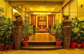 Golden Gate Hotel - Image 5