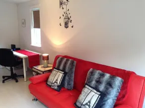 Frood Street Bungalow - Image 2
