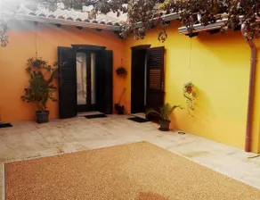 S'Imbragu Bed & Breakfast - Image 2