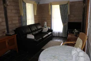 Elinike Guest Cottages - Image 4