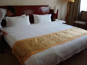 Dehong Hotel - Image 4