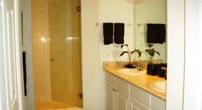 Pacifico l1213 1 Bedroom 1 Bathroom Condo - Image 5