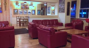 Surfers Hotel - Image 2