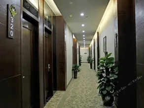 Well Hotel - Image 2