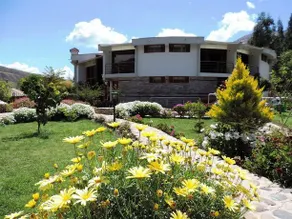 Inti Nan Hotel - Image 2