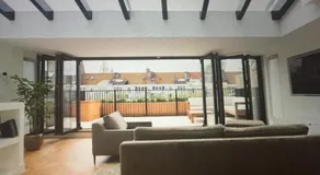 Fantastic Bright Penthouse - Image 3