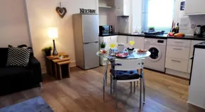 Signature - Cross View Apartment - Image 5