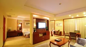 Mlily Dream Lily zero pressure Experience Hotel (formerly St. Huafa 681) - Image 4