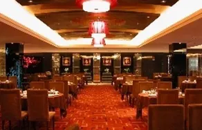 Wuzhou Riverside Grand Metropark Hotel - Image 3
