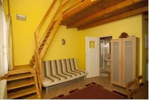 Polonia Apartman - Image 5