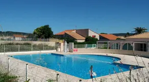 Petit Loft T2 bis mezzanine avec jardin et piscine - Image 5