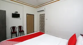 OYO 18686 Aradhya Residency - Image 3