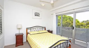Unit 2 'Sea Breeze Villas', Coolum Beach - Image 4