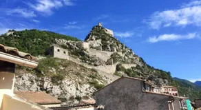 Appartement d'une chambre avec terrasse a Entrevaux - Image 2