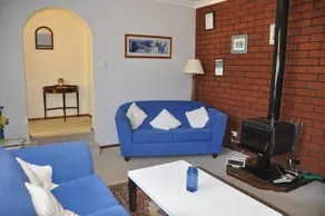 Vale House - Image 4