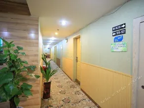 Halin Hotel - Image 2