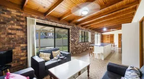 Crowes Nest - Image 3