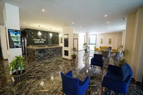 Millennium Park Hotel - Image 2