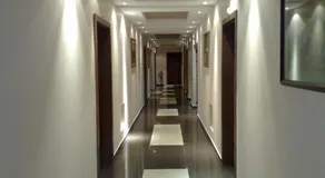 Eagles Nest Aparthotel - Image 5