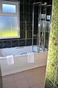 Ravine Hotel - Image 2