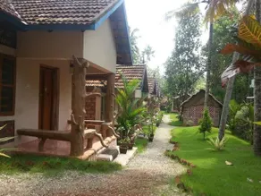 Cliff Garden Beach Resort - Image 2