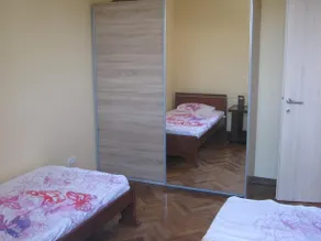 Zora Holiday Home - Image 4