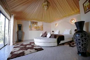 Eden Lodges - Image 3