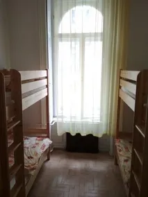 Toucan Hostel Budapest - Image 5