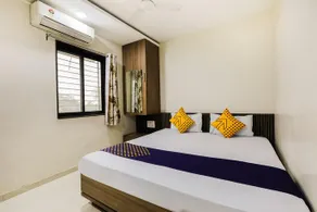 Hotel Zayka By OYO Rooms - Image 2
