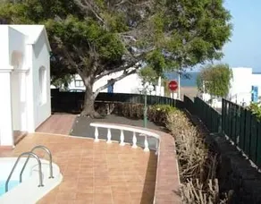 AC Villas Playa Pocillos - Image 2