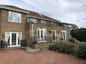 Westlea Guest House - Image 1