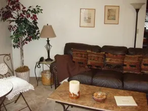 Summit View Lodge - Image 3