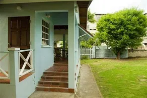 Mackston Apartments - Image 4