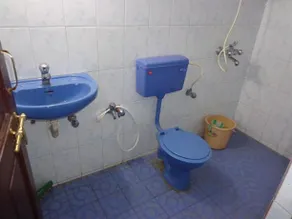Jumels Guest House - Image 3