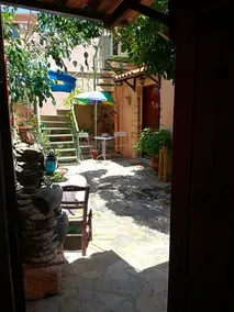 Pazinos Village Studios - Image 4