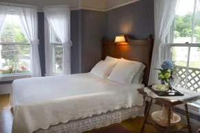 Bayside Inn Bed & Breakfast - Image 3