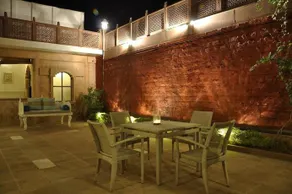 Leon House - Image 4