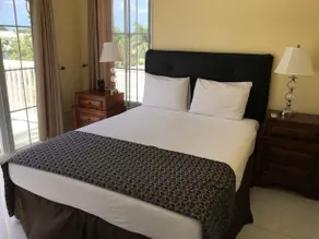 Bay Villa 12 - Image 4