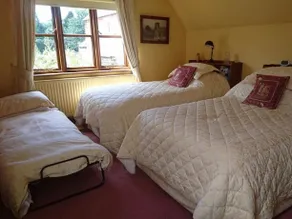 Castle Farmhouse Bed and Breakfast - Image 2