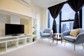 Serene Comfy Nest@Collins - Image 1