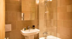 Chalet Marron - Image 3