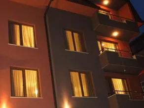 Hotel Luxor - Image 3