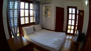 Hotel Alex - Image 4