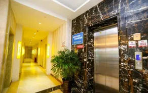 Jinhui Business Hotel CBD Yiling Square Branch - Image 4
