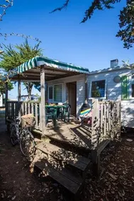 Camping Les Peupliers La Flotte en Ré - Image 2