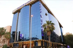 Ebreez Hotel - Image 1