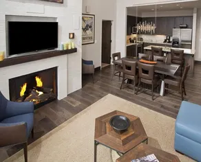 Westin Riverfront Penthouse - Image 3