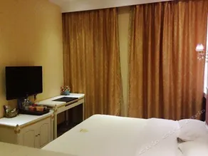 Shengbaoluo Holiday Hotel - Image 5