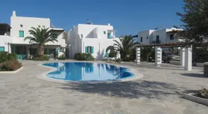 Diles Complex Apartment - Image 5