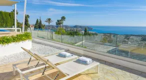 Graham Holiday Rentals - La Palmera - Image 4